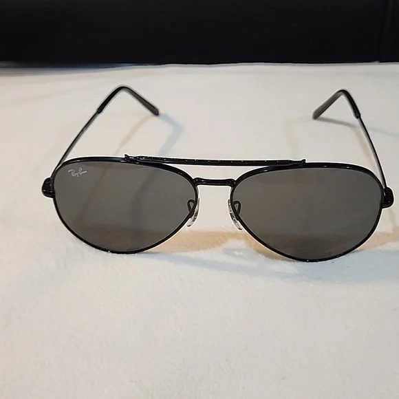 Ray ban gently worn sunglasses s-l400.jpg main image 3